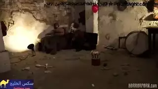 المهرج السفاح و المراهقة المخطوفة سكس رعب