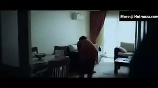 ابن ينيك امه في زب عريض وطويل في كسها