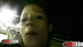 فرنسي وسيم يدفع لفتاة شارع مثيرة مقابل مص قوي وجنس عنيف