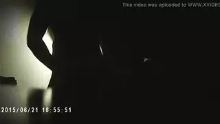 تمرين ثقب مزدوج في الهوت بوكس لعارضة أوروبية