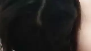 تدليك شرقي يتحول إلى مص قوي لشاب مصري