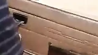 سكس صحراوي خام مضاجعة قاسية في البرية