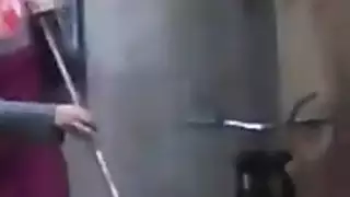 ثلاثي صريح: تقى وفتاتان مثيرتان