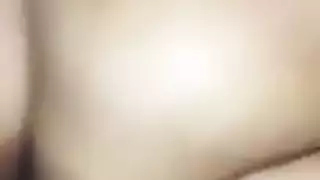 محتوى ميول صريح: صفع، أحزمة، وسيطرة كاملة