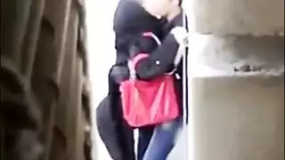  جنس محرم مع العائلة: ابنة العم المحجبة تُلمس وتُقبل بقوة