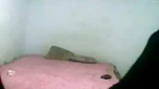 شريط بورنو من القاهرة: شاب محلي ينيك شرموطة في علاقة جنسية لمدة 30 دقيقة