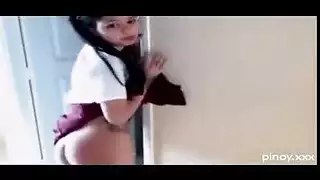 جنس عنيف في الحديقة: مراهقة تأخذ ثلاثة أعضاء ذكرية مرة واحدة