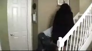 داني بنيك أم صديقه