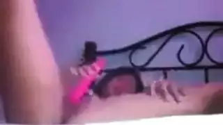 قبلة فرنسية عميقة تتحول إلى جنس وجه hardcore