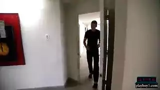 سكس بين الأعراق: بي بي سي يملأ كس ضيق