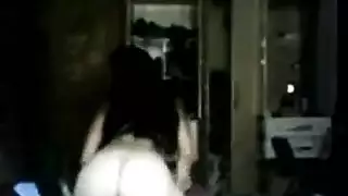 تلك المؤخرة البرازيلية المستديرة تسرق الأضواء في فيلم إباحي