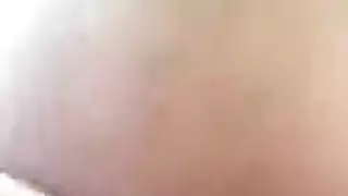 أنيك سمر زوجة صاحبي الفرسة و أدخل زبي في كسها جامد أوي و نيك خلفي