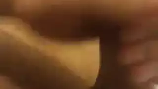 الشميلات تُلقى جانبًا لوضعية كلابي خشنة