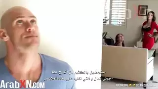 جوني سينس في أمس الحاجة إلى نيك عميق وقذر