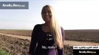 بورن علني: أوروبية تبيع كسها مقابل مال على الرصيف