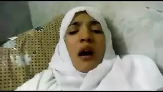 أفلام سكس عربي عذراء عربية