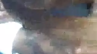 أجساد أجنبية، كلمات محلية: أفلام إباحية مترجمة بالكامل