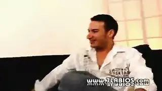 ‫نوم عميق، قضيب عميق: مص وجماع وهي غير واعية‬