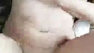 الاختبار مدلكة الحلمات