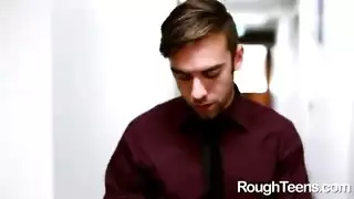 ياكب كسها بعنف