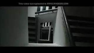 فتيات الجوارب يحصلن على شرج خشن مع رجل أسود مسيطر