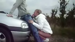 مص الزب عميق بجنون للحلق جامد جدن