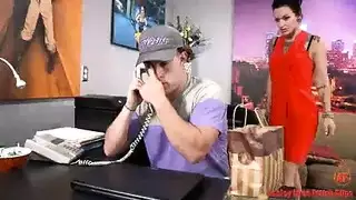 لبنانية ينيك مرته بعنف