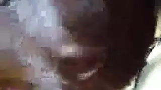 صديقتان مقربتان جيني وشيرا تمتلئ مهبليهما من فحل منحرف