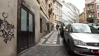 ساقي كاترينا روبينو مفتوحة على مصراعيها وجاهزة لجلسة إكس إكس إكس