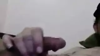 شرب مؤلم وبكاء