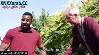 فانتازيا الديوث: زوجة شقراء تأخذ قضيبًا كبيرًا على الكاميرا