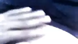 هؤلاء الطالبات استيقظن على فم رجل على قضبانهن