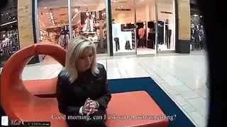 تزاوج حظيرة المزرعة: أشرطة جنس صريحة مع الحيوانات