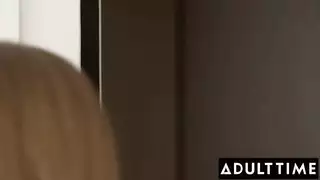 أفلام عالية الدقة لفتاة تحلم بأن تكون نجمة إباحية وتتمتع كالمحترفات