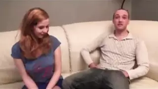 جنس شرجي خشن: فتاة مستسلمة تأخذه عميقاً في أول فيلم بورن لها