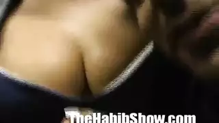 احتفال جنسي برازيلي: زوجة جميلة وزوجها أمام الكاميرا