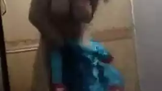 عراقي مع عشيقتة