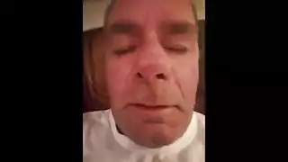 سيدات وقحات يستخدمن الديلدو بينما لا أحد في المنزل