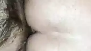الشاب الآسيوي الجذاب يقدم مفاجأة عيد ميلاد صعبة لكانتا هارو