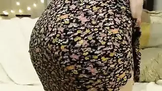 أفلام إباحية مؤخرة كبيرة: كل الأشكال والأحجام في مشاهد صريحة