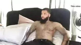 حفلة جنس جماعي: سحاق ومص بين الفتيات