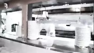 بنت تغتصب ولد بزر صغير