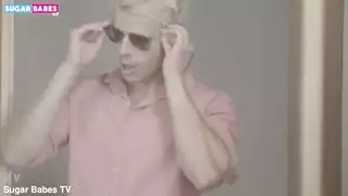 سكس بعد خروجه من السجن يمارس الجنس مع بنتين