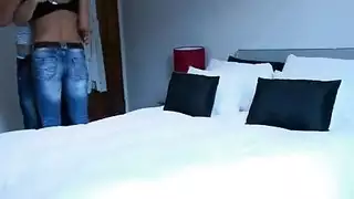 شاب ماسك بنت فلاحه بوس تقغيش صاحبه يصور