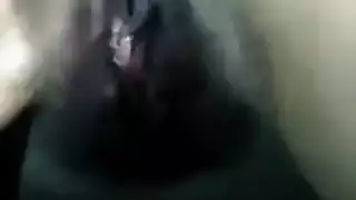 فاتنة الساخنة في سيور البيض هو الحصول على تدليك مثير يتضمن قليلا من الجنس