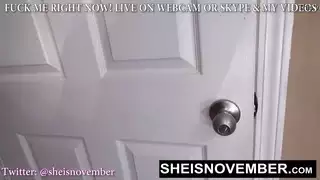  حارتان تتوسلان للحصول على شرج خشن من رجال ناضجين وسيمين