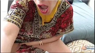 أفلام سكس مغربي حار: نيك بري في الصحراء