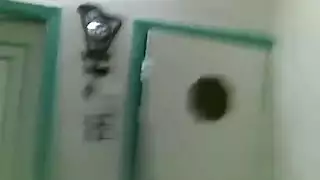 إباحية بسعر: عاهرات محجبات يتزايدن على الجنس العنيف