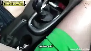 فتاة ناضجة تشتهي جلسة مص قضيب وجماع علنية