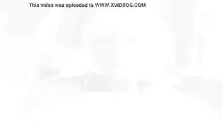 جميلات طنانة يحصلن على خلاياهن المليئة بإثارة صريحة